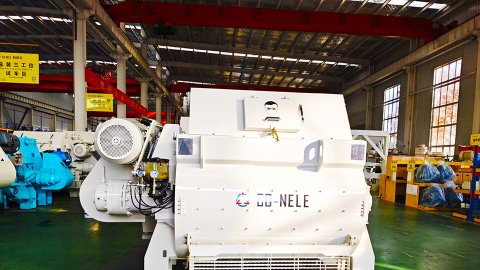 强制式搅拌机相比滚筒搅拌机的优势